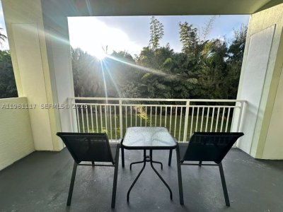 Comprar apartamento en The Blue Doral 910