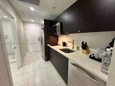 The Blue Doral Apt #910