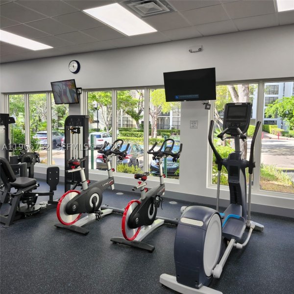 Condo for sale at Plaza of the Americas 324