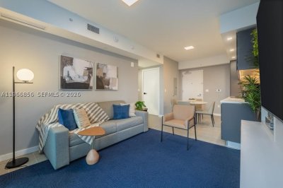 YotelPad Miami Apt #1905