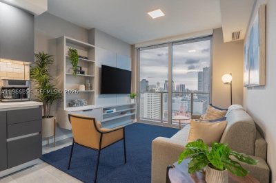 Comprar apartamento en YotelPad Miami 1905