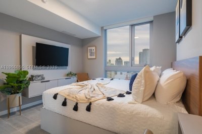Comprar apartamento en YotelPad Miami 1905