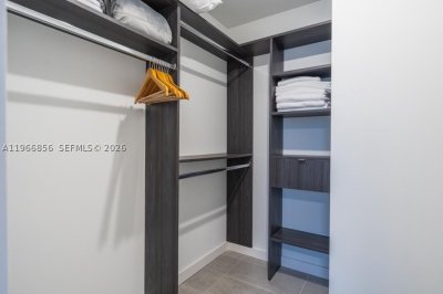 Comprar apartamento en YotelPad Miami 1905