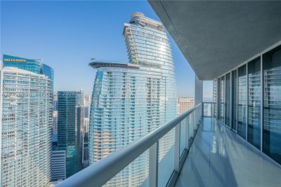 Comprar apartamento no Icon Brickell Tower I 4802