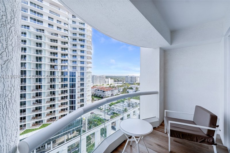 Condo for sale at Ritz Carlton Residences Fort Lauderdale Beach H1212
