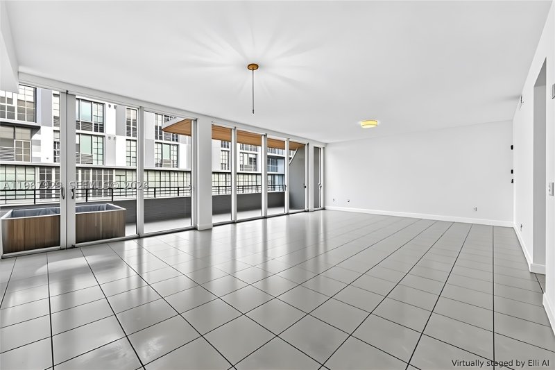 Condo for sale at 250 Wynwood 4A