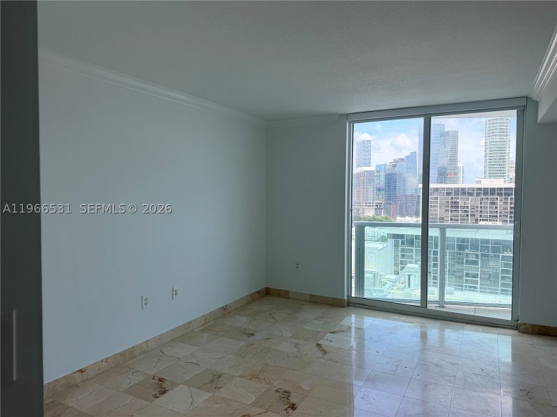 Apartment for rent at Skyline On Brickell 2202