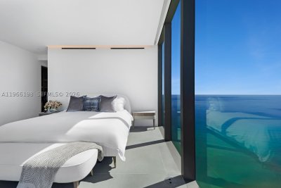 Comprar apartamento no 2000 Ocean 25B