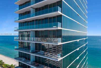 Comprar apartamento no 2000 Ocean 25B