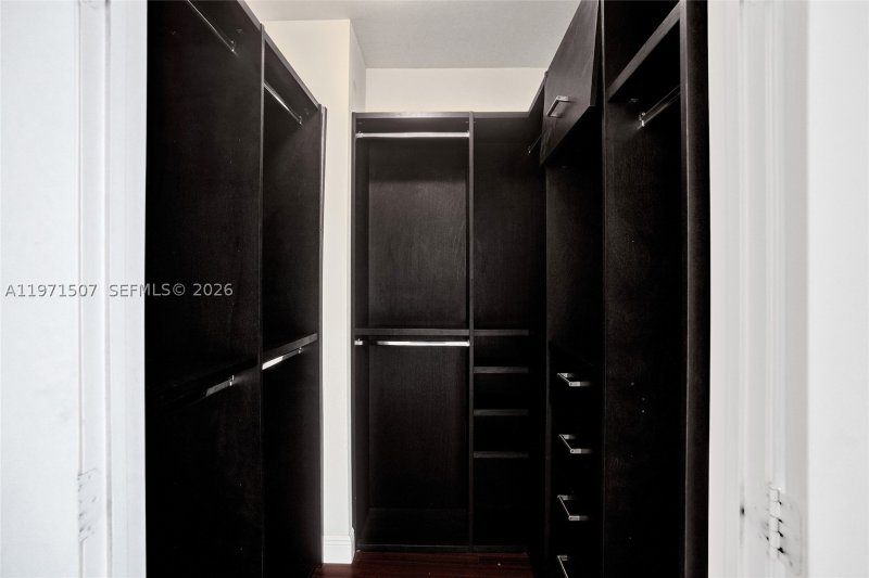 Condo for sale at Blue Condominium 1908