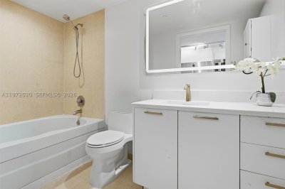 Comprar apartamento no 50 Biscayne 1909