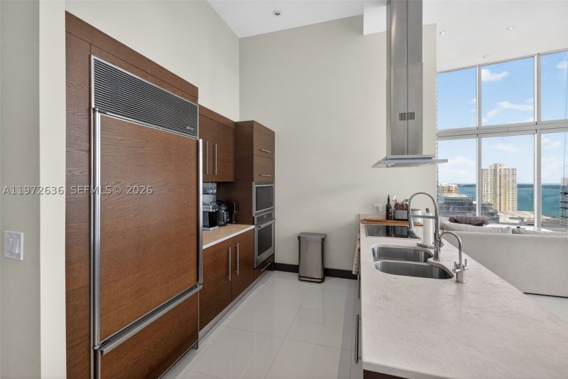 Comprar apartamento en Icon Brickell Tower II 2201