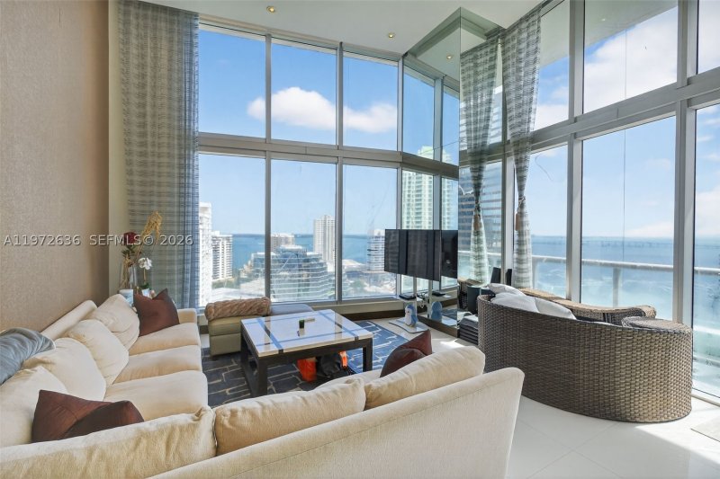 Comprar apartamento en Icon Brickell Tower II 2201
