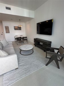 Comprar apartamento no Natiivo Gale Miami Hotel & Residences 4811