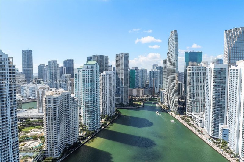 Condo for sale at Aston Martin Residences 903