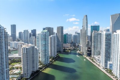 Comprar apartamento no Aston Martin Residences 903