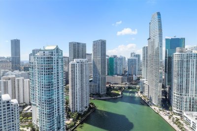 Comprar apartamento no Aston Martin Residences 903