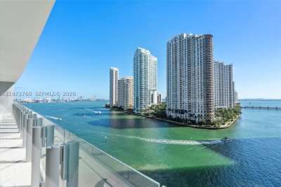 Comprar apartamento no Aston Martin Residences 903