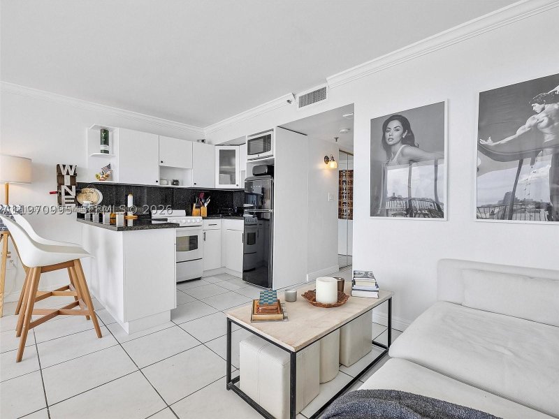 Apartment for rent at The Venetia 408