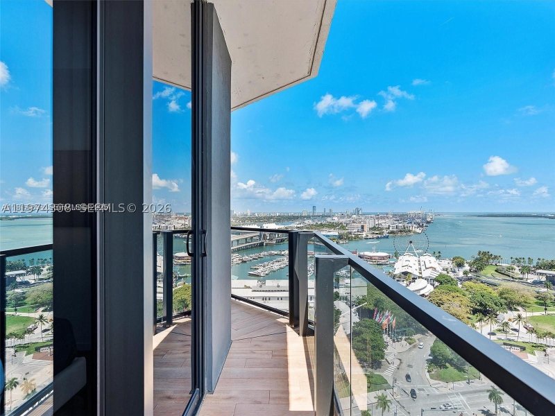 Condo for sale at The Elser Hotel and Residences 1915