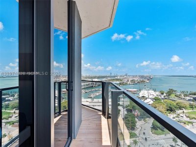 Comprar apartamento no The Elser Hotel and Residences 1915