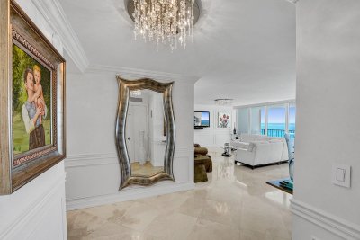 Aluguel de apartamento no Plaza South 25H