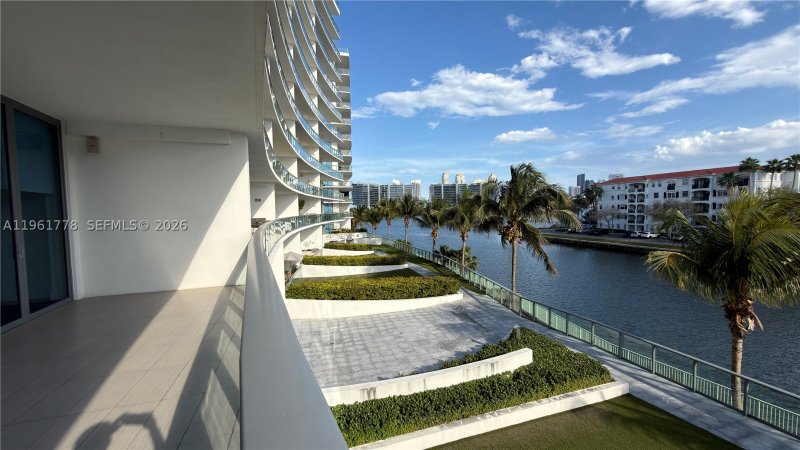 Comprar apartamento en Echo Aventura 204
