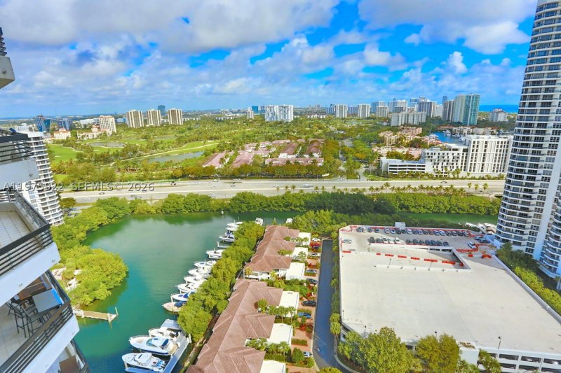 Condo for sale at Mystic Pointe 500 2807
