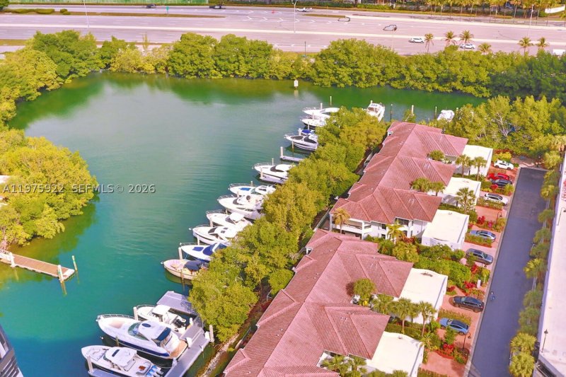 Condo for sale at Mystic Pointe 500 2807