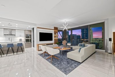 100 Las Olas Apt #2404