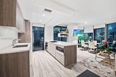 Comprar apartamento en SLS Lux Brickell 2705