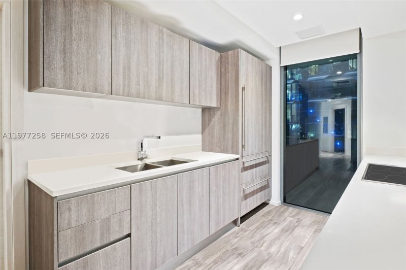 Comprar apartamento en SLS Lux Brickell 2705
