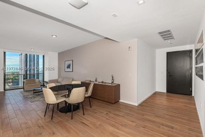 Comprar apartamento no The Elser Hotel and Residences 2418