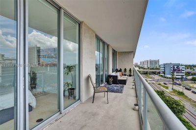 Comprar apartamento en Midtown Miami 2 H0708