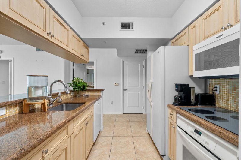 Condo for sale at Watergarden 1506