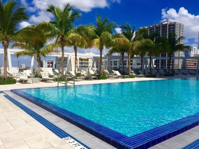 Comprar apartamento no Axis on Brickell North Tower 1823-N