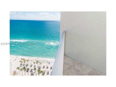 Alquiler de apartamento en La Perla 2406