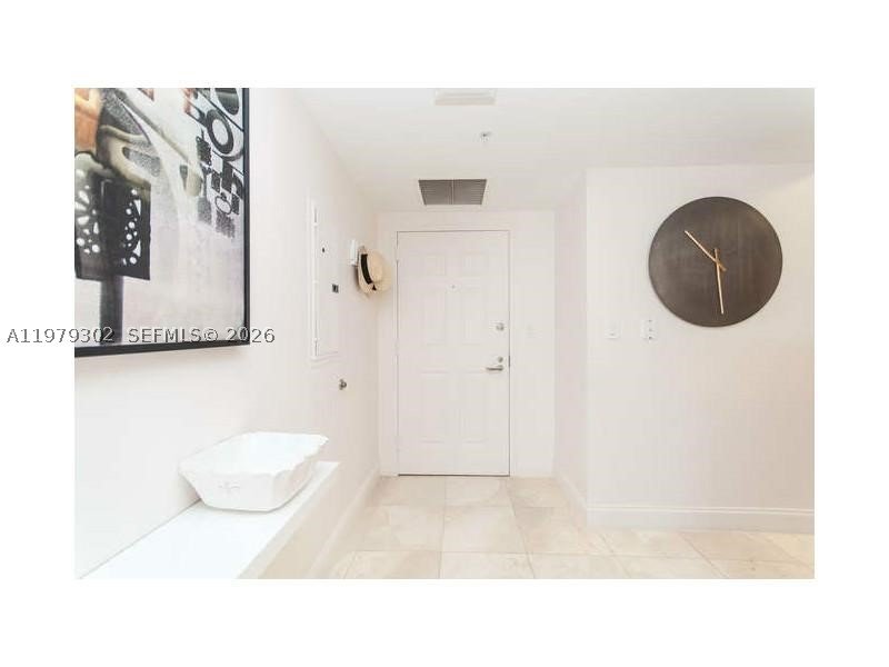 Alquiler de apartamento en La Perla 2406
