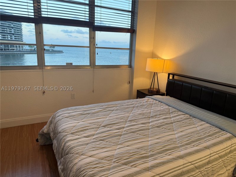 Apartment for rent at Four Ambassadors 470