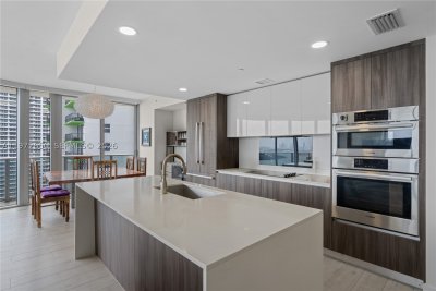 Comprar apartamento no Aria on The Bay 2112