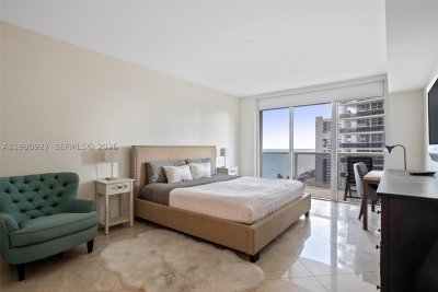 Aluguel de apartamento no Beach Club Two 1406