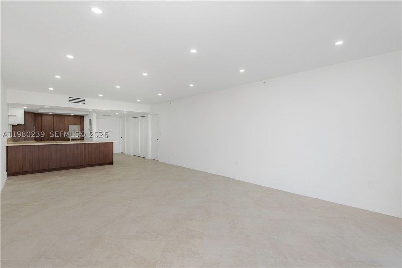 Apartment for rent at Ocean 88 (old Champlain Towers East) 6E