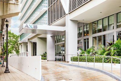 Comprar apartamento no Axis on Brickell North Tower 3216-N