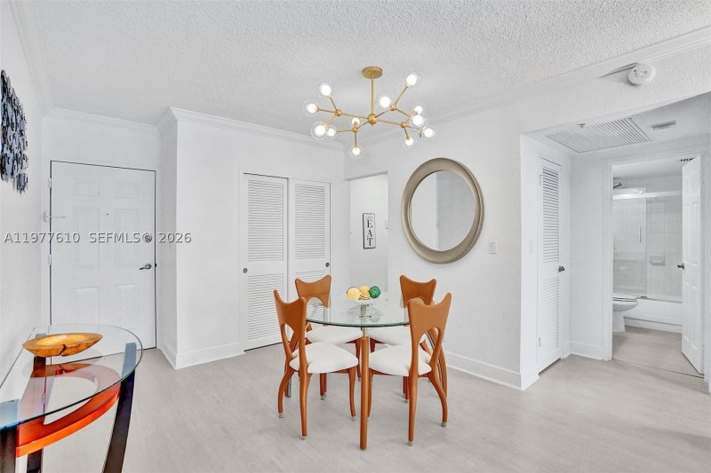 Apartment for rent at The Wave Condo 1615 (Availa