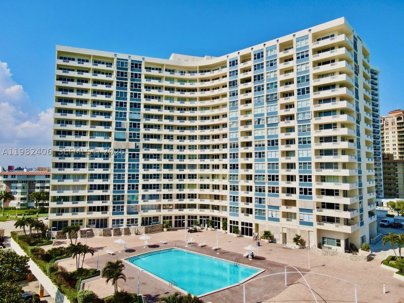 Apartment for rent at Parker Dorado 401
