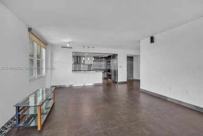 Comprar apartamento en Commodore Club South 1009