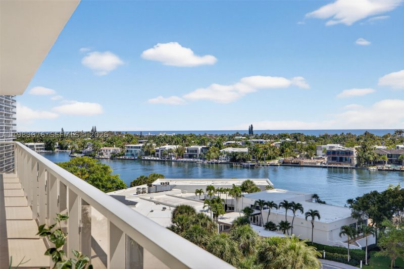 Condo for sale at Hamptons West 608