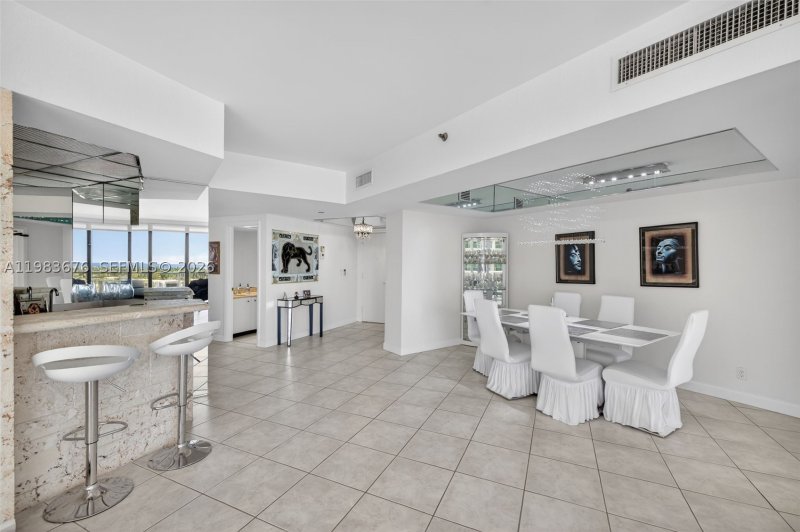 Condo for sale at Hamptons West 608