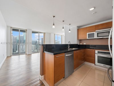 Comprar apartamento en Vizcayne South Tower 3108