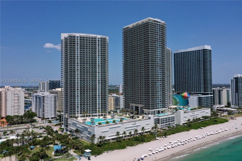 Condo for sale at Beach Club Three 3908